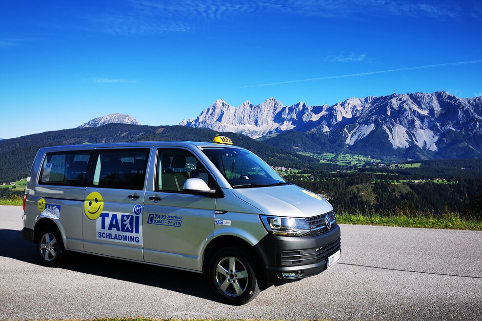 Taxi HJ | Hansjürgen Binder  - Impression #1.1 | © Dachstein im Sommer