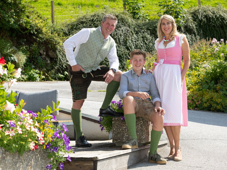 Familie Inge, Heinz und Simon Schütter | © Harald Steiner Fotografie